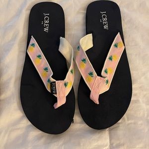 JCREW pineapple navy blue flip flops. Brand new never worn, size 9.